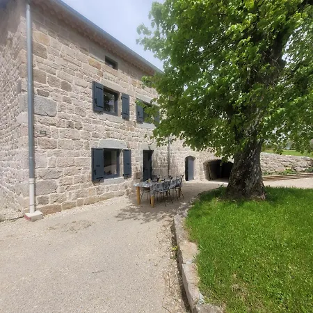 Holiday home Le Tilleul *